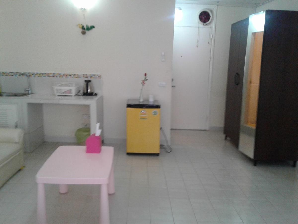 Impact Challenger Muang Thong Thani Service Apartment Бангкок Екстер'єр фото